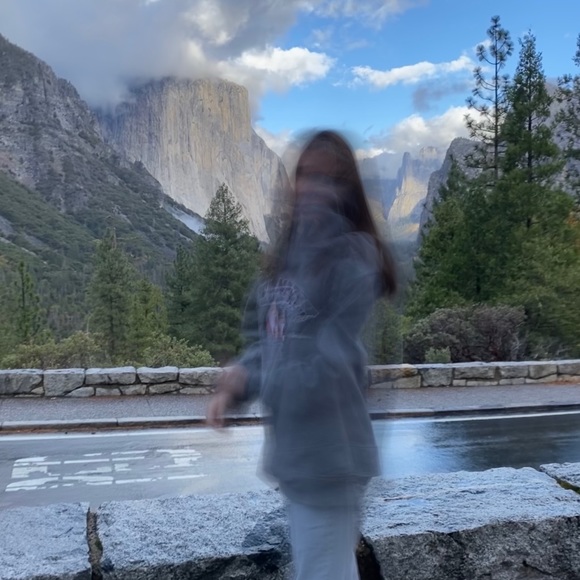 Meet your Posher, Mel - Picture 1 of 1